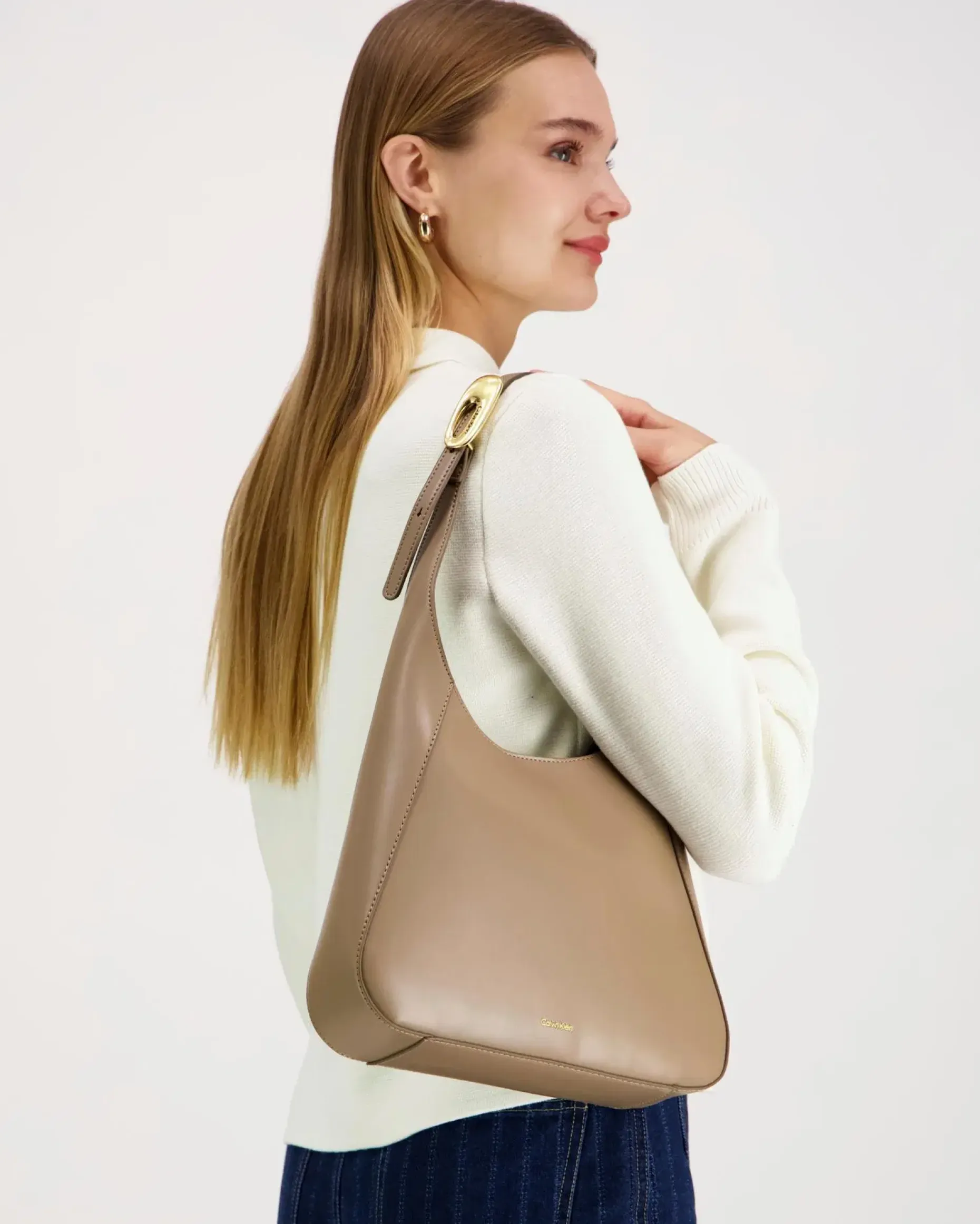 Calvin Klein Hardware adj strap m olkalaukku