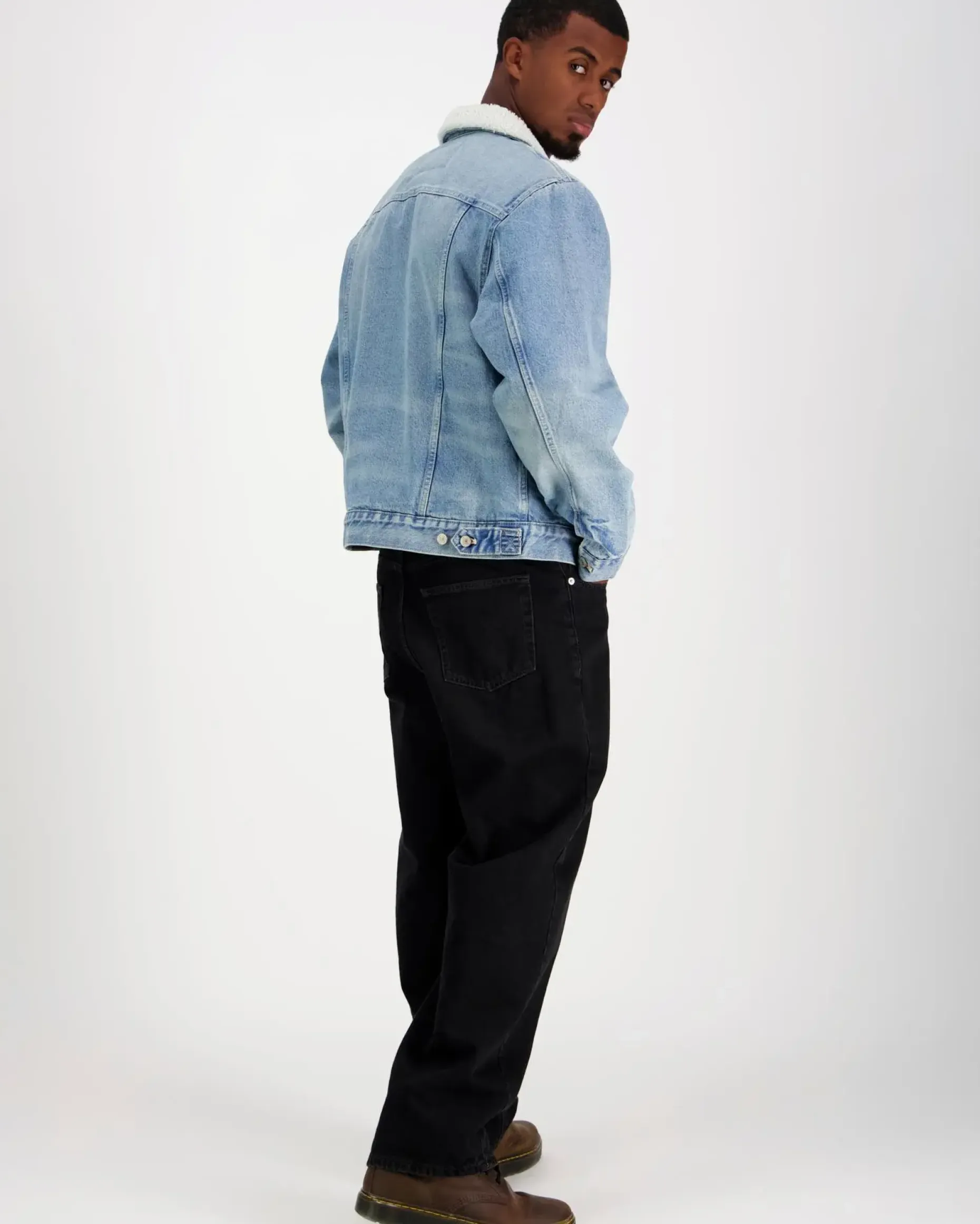 Calvin Klein Jeans 90s sherpa trucker tinted thundr farkkutakki