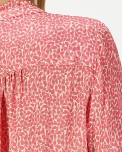 Claire Sadie pusero