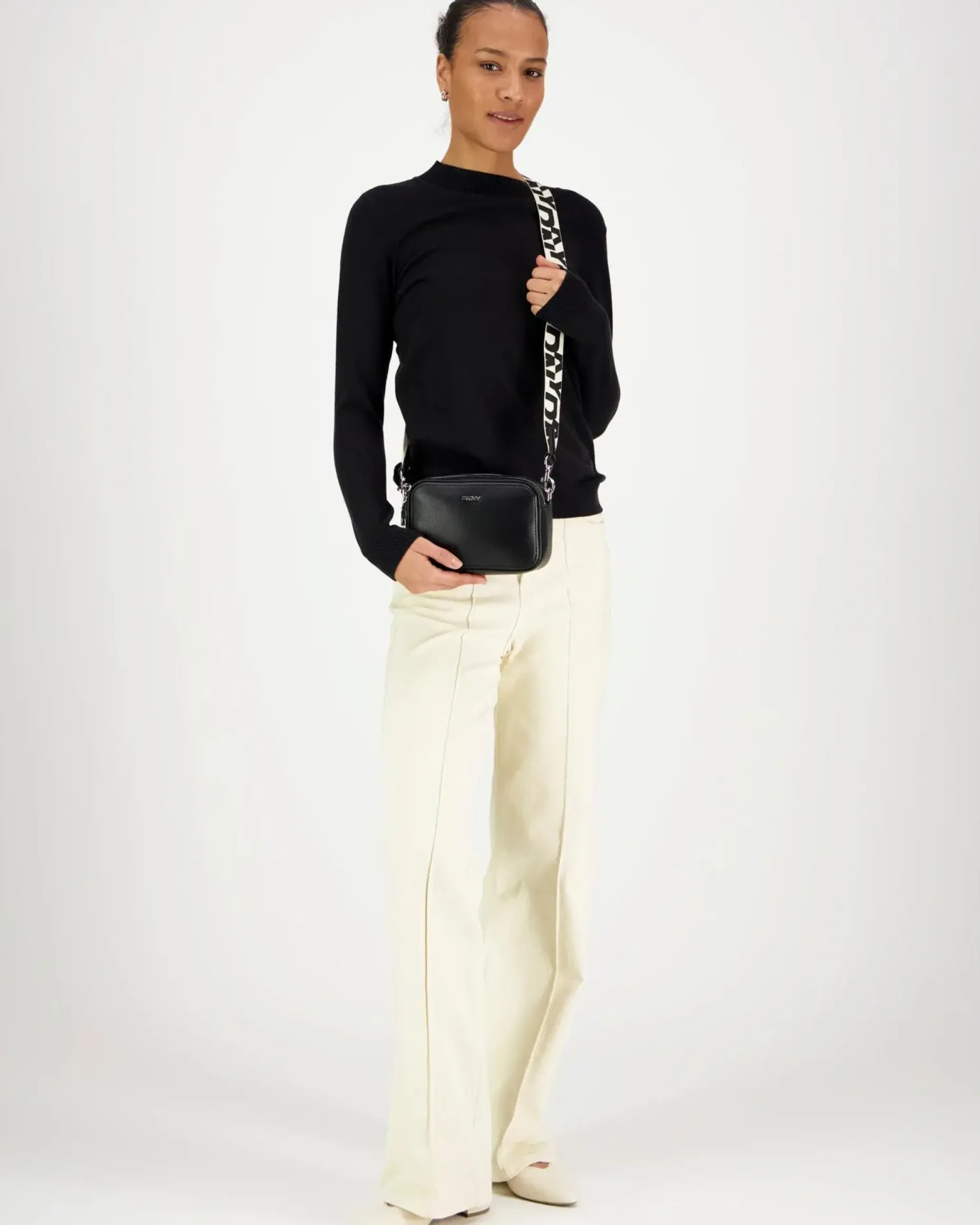 DKNY Nessa kameralaukku