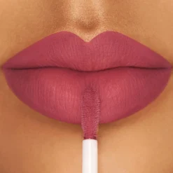 Dolce & Gabbana Everkiss Soft Matte Liquid Lipstick huulipuna 5 ml