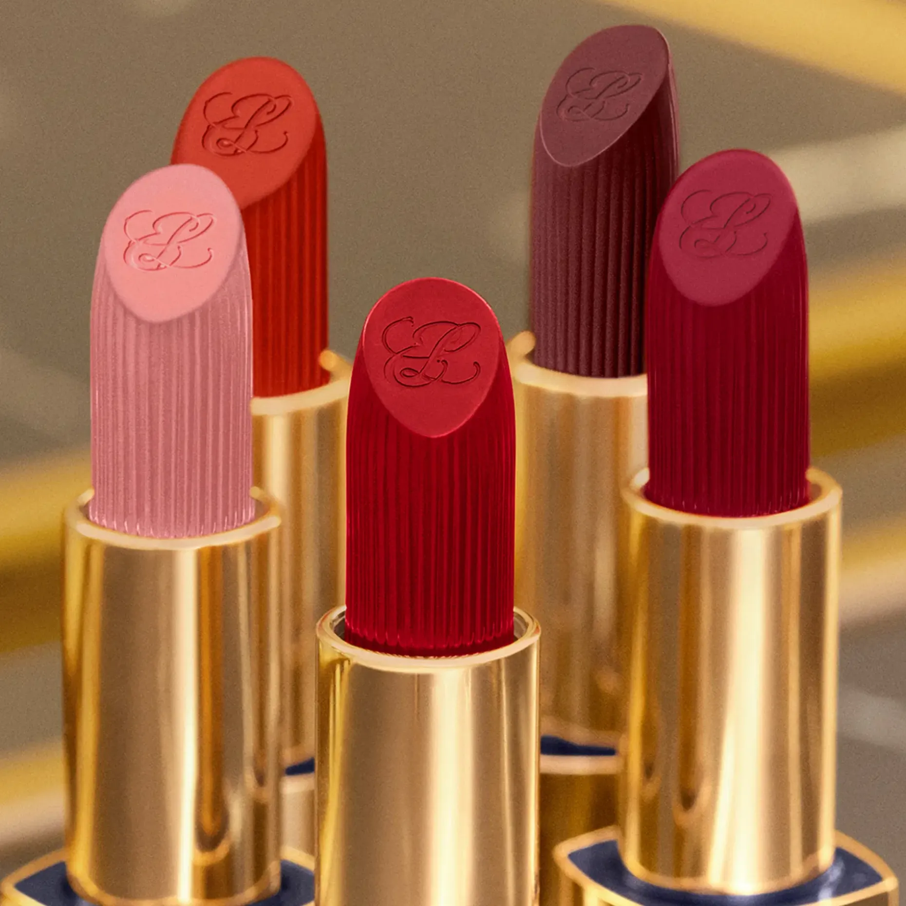 Estée Lauder Pure Color Lipstick Hi-Lustre huulipuna 3,5 g