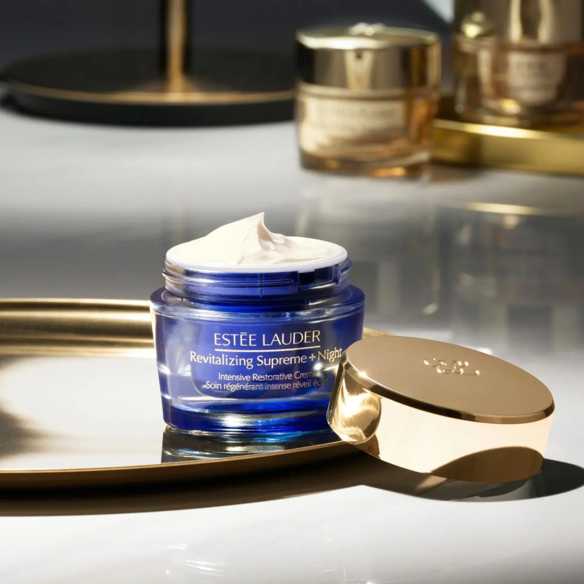 Estée Lauder Revitalizing Supreme+ Night Intensive Restorative Creme yövoide 50 ml