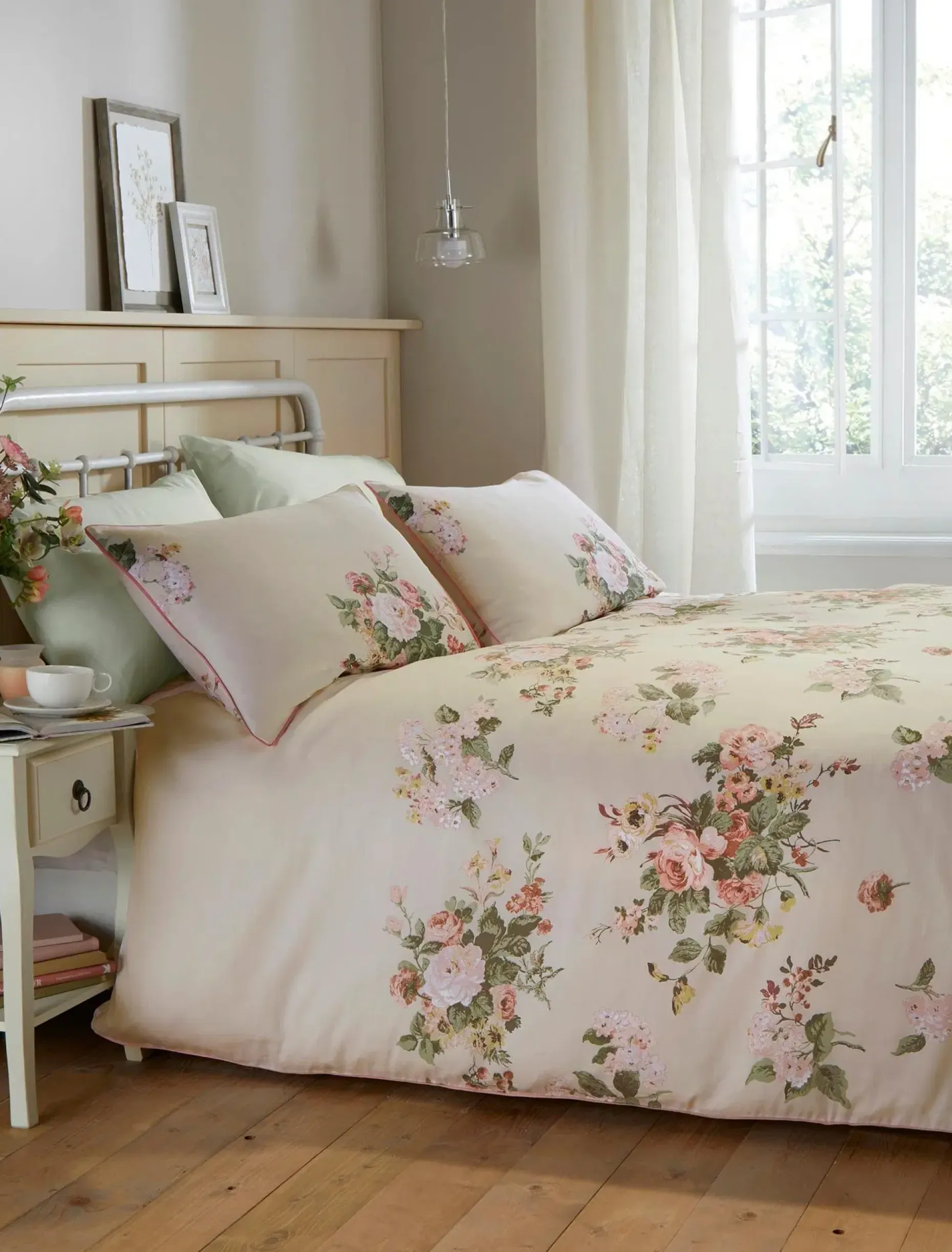 Laura Ashley Rosemore pussilakanasetti 150x210+50x60cm pale pink
