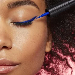 L'Oréal Paris Infaillible Grip Matte Liquid Liner 02 Blue nestemäinen silmänrajausväri 3ml