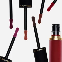 MAC Cosmetics Powder Kiss Lip + Cheek Mousse -nestemäinen huulipuna 5 ml