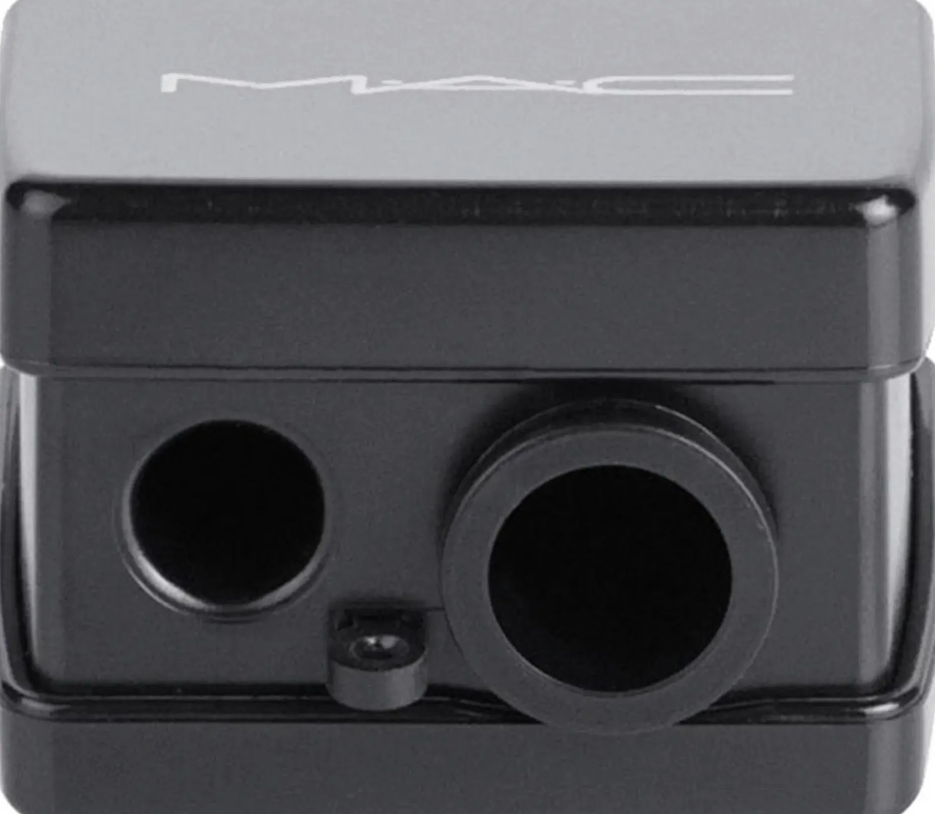 MAC Pencil sharpener teroitin