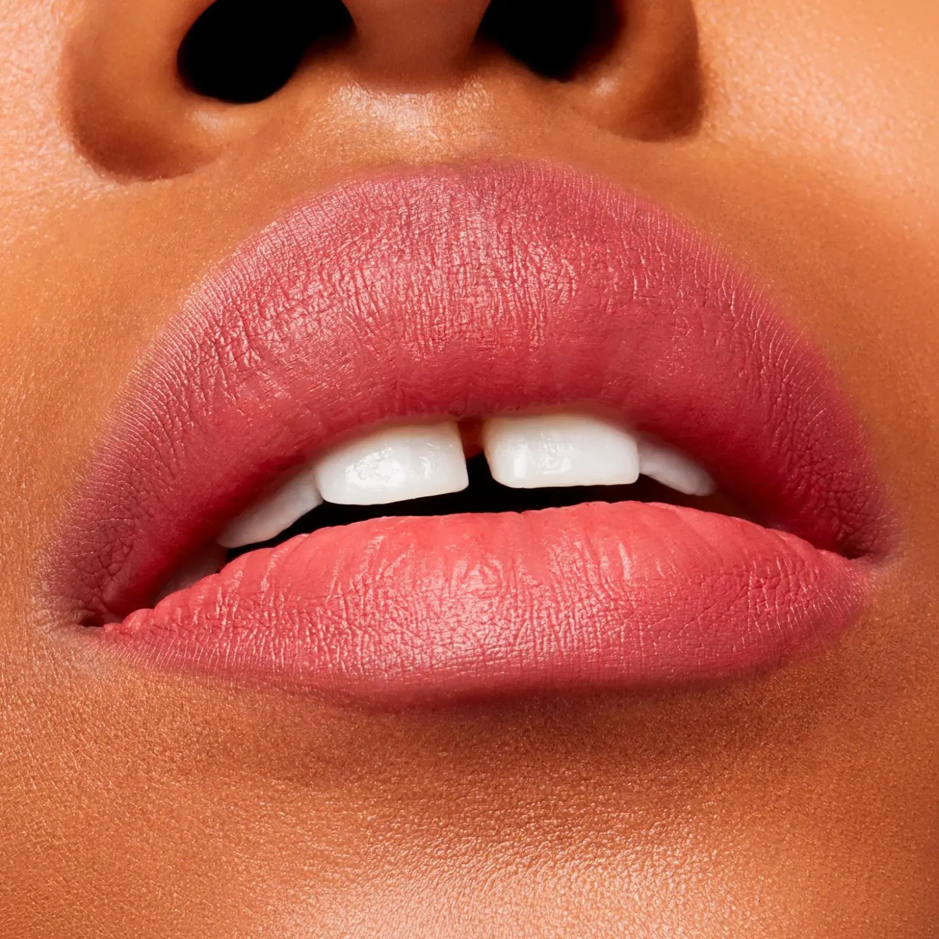 MAC Velvet blur lipstick huulipuna 2g