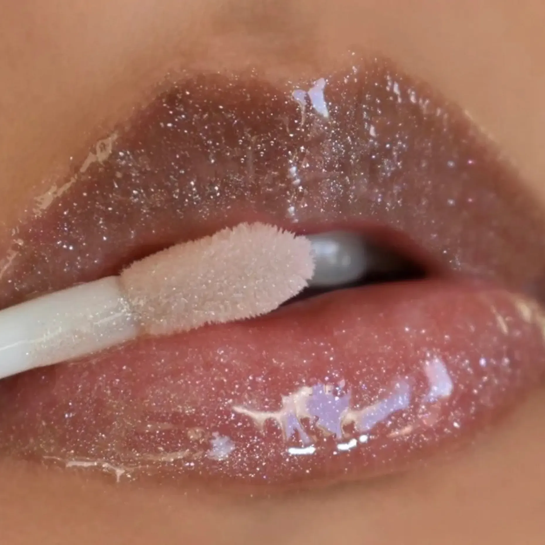 MOIRA Glow Getter Hydrating Oil huuliöljy 4,6 ml