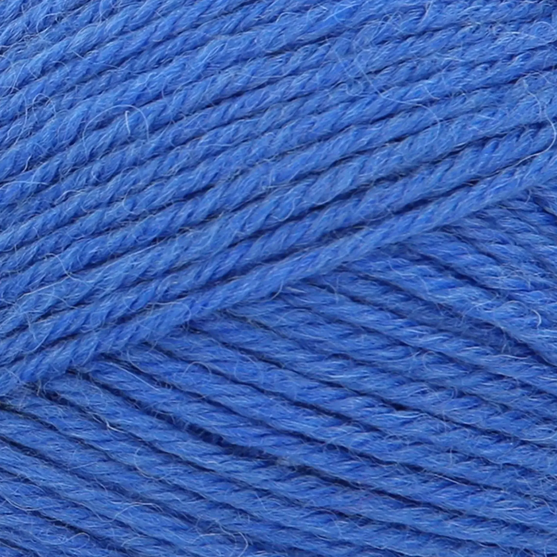 Novita lanka 7 Veljestä 100 g lobelia 136