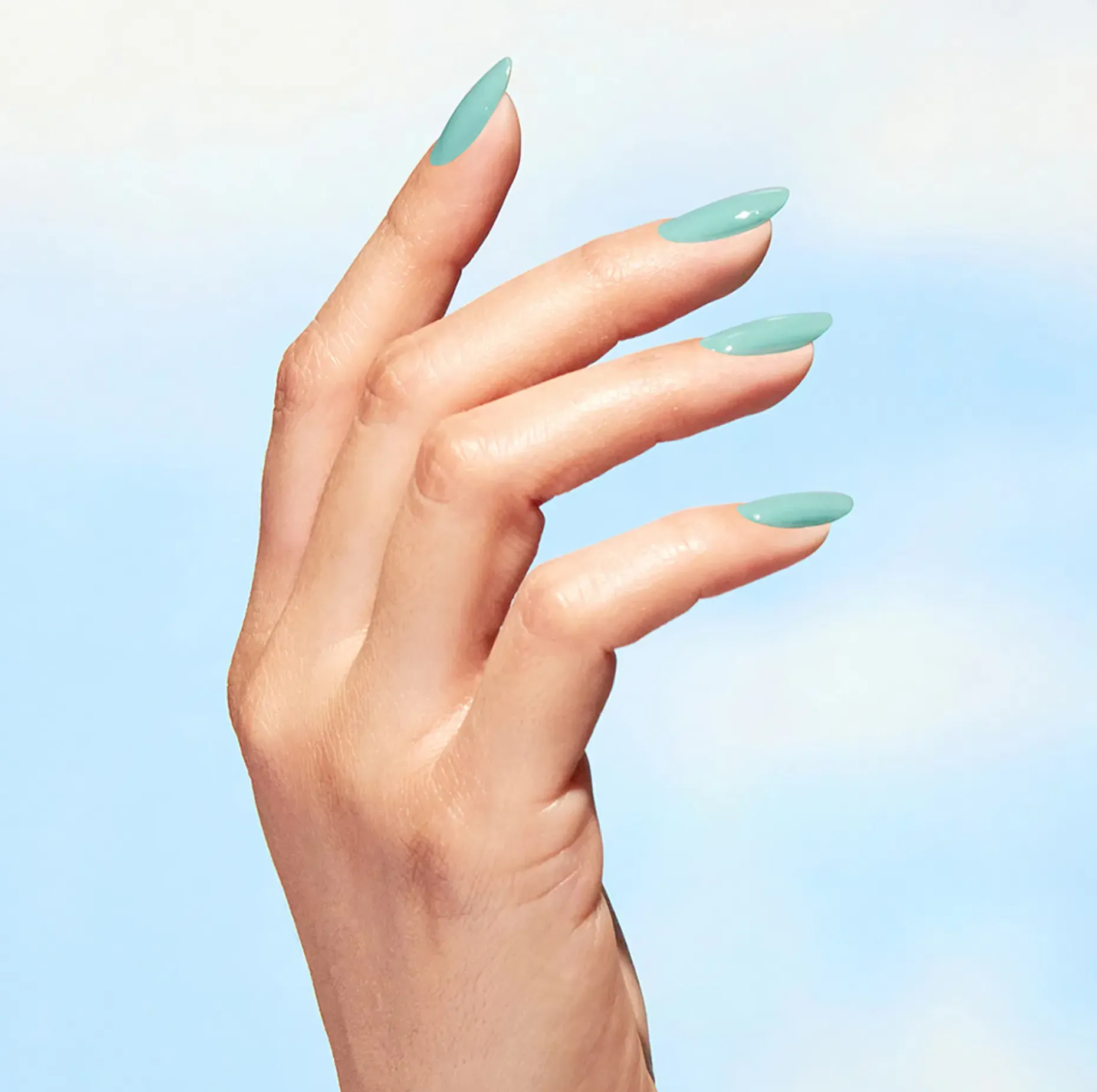 OPI Nature Strong Lacquer kynsilakka 15 ml