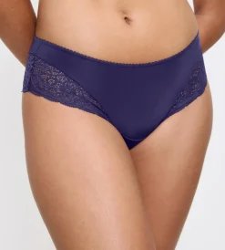 Triumph Hipster Amourette Spotlight