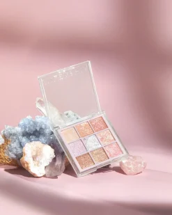 Unleashia Glitterpedia Eye Palette -luomiväripaletti 6,6 g